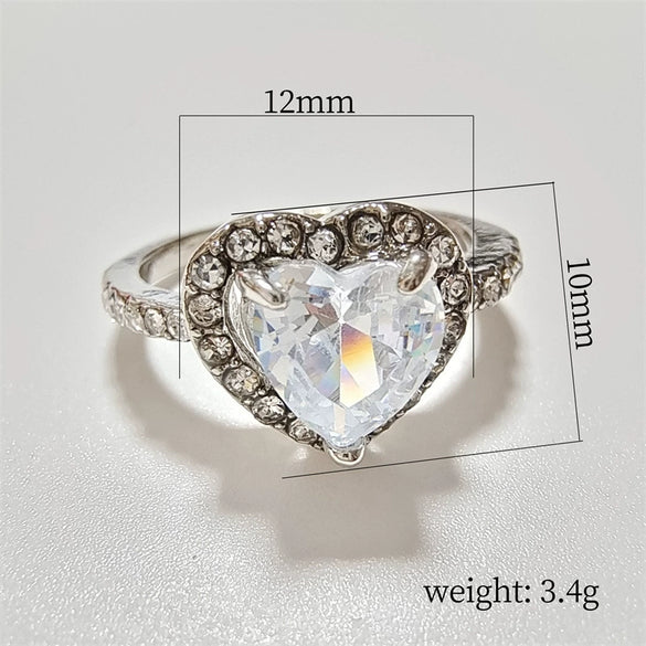 Simple Exquisite Heart Pattern Alloy Ring With Electroplated Finish Fashion Jewelry For Unisex