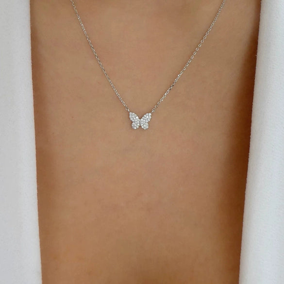 Simple Fashion Alloy Butterfly Necklace For Women With Electroplated Geometric Pendant And Water Wave Chain