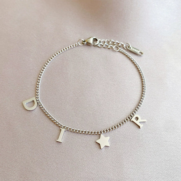 Simple Fashion Unisex Letter Geometric Titanium Steel Bracelet With Electroplating