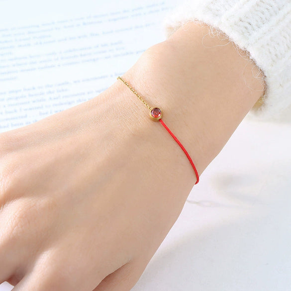 Simple Fashionable Red Woven Hand Rope Bracelet For Men And Women Light Luxury Niche Exquisite Titanium Steel Gold Plated Chain Geometric Style Electroplated