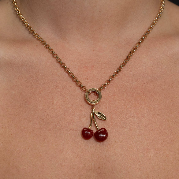 Simple Fruit Pattern Stainless Steel And Titanium Steel Necklace With Cherry Pendant Electroplated 18K Gold Color Retention