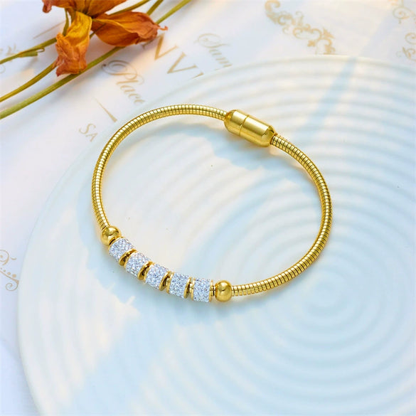 Simple Full Diamond Spacer Beaded Titanium Steel Magnet Buckle Heavy Metal Jewelry Bracelet For Women With Electroplating Process