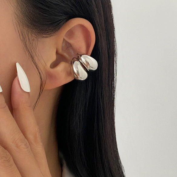 Simple Geometric Cshaped Glossy Metal Earrings For Women With Electroplating Design
