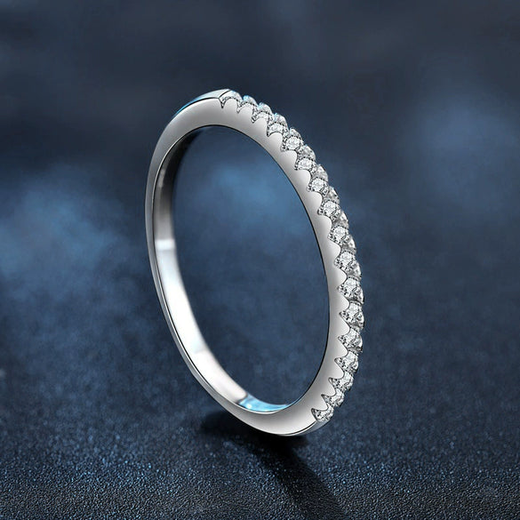 Simple Geometric 925 Silver Moissanite Women's Tail Ring With Fine Polishing And Diamond Treatment