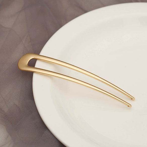 Simple Handmade Metal U Shaped Hair Pin Geometric Ball End Elegant Modern Updo Hair Accessory