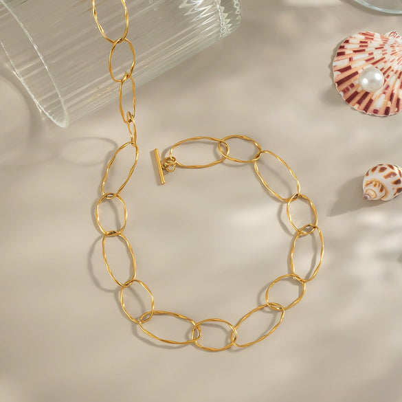 Simple Handmade Oval Chain Necklace For Women With Geometric Pendant Electroplated In Titanium Steel