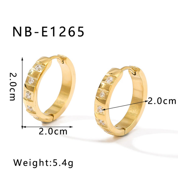 Simple High Ins Style Stainless Steel 18K Titanium Steel Peach Heart Earrings With 18K Vacuum Plating In Furnace And Geometric Design