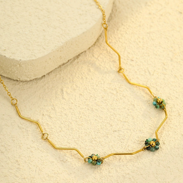 Simple Highend Natural Stone Flower Stainless Steel Necklace Electroplated Jewelry