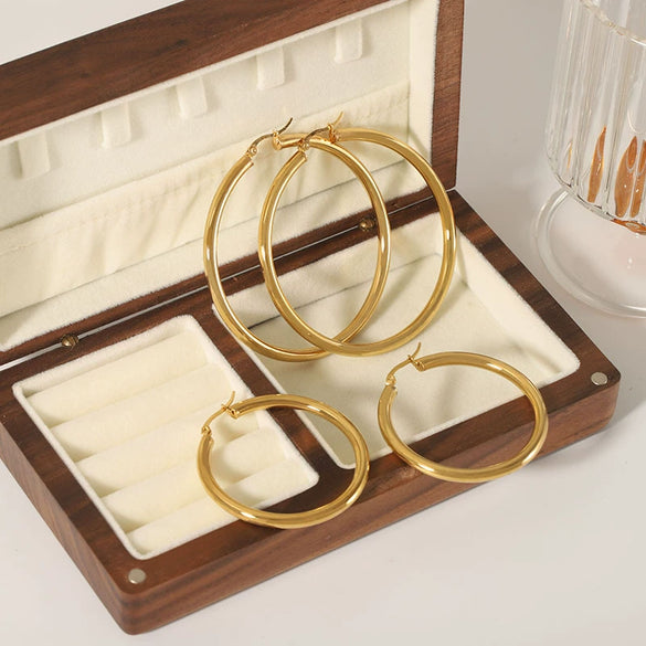 Simple Hollow Women's Earrings Stainless Steel 18K Gold Plated Geometric Electroplated