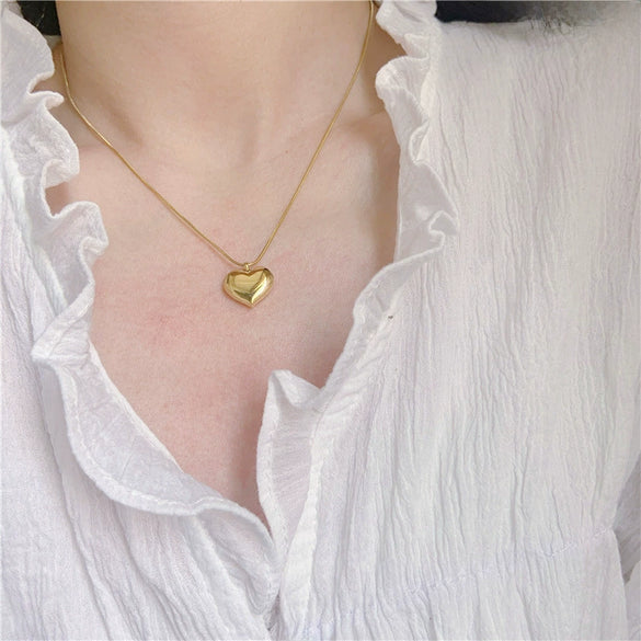 Simple Ins New Fashion Drum Love Heart Necklace For Women 18K Gold Plated Stainless Steel With Electroplating Design