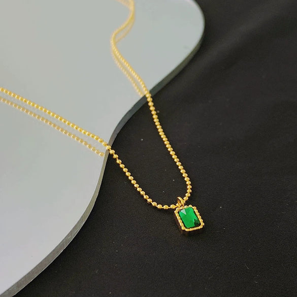 Simple Light Luxury Emerald Single Diamond Titanium Steel Women's Necklace With Geometric Design