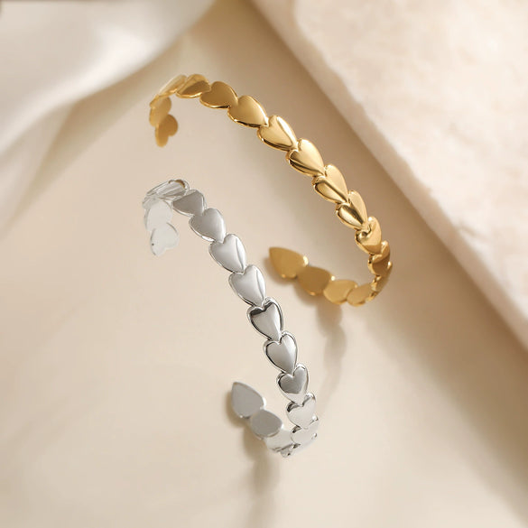 Simple Light Luxury Love Open Bracelet Stainless Steel 18K Gold Plated