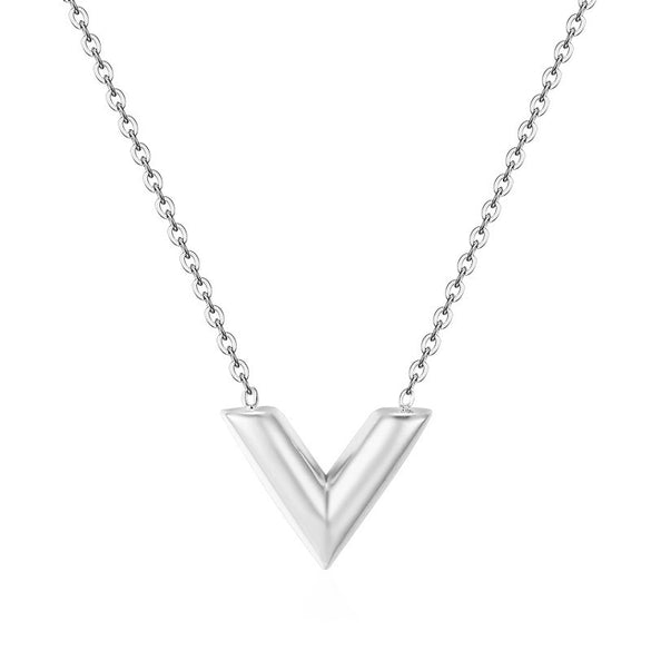 Simple Light Luxury Vletter Mother Necklace Women's Summer Clavicle Chain Colorfree Earrings Bracelet Threepiece Set Titanium Steel Electroplated Geometric Design