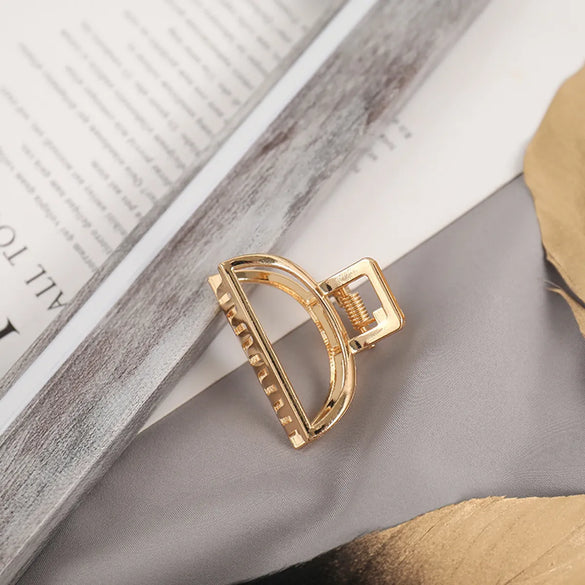 Simple Metal Catch Clip Large Shower  Pearl  Shark Clip