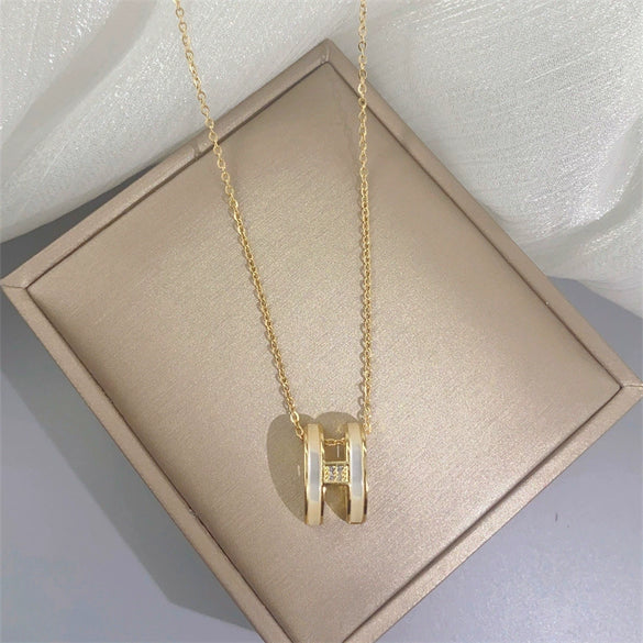 Simple Opal Diamond H Letter Titanium Steel Necklace Multiple Colors Letter Clavicle Chain With Inlaid Jade Process