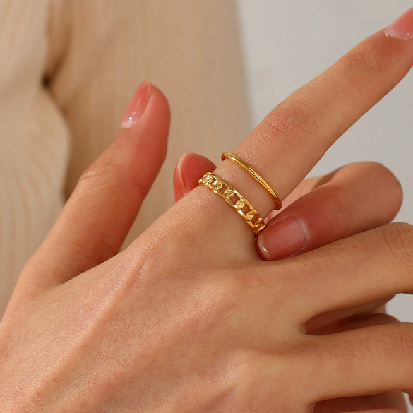 Simple Open Adjustable Ladies Stainless Steel Ring With Geometric Pattern 18K Gold Plated