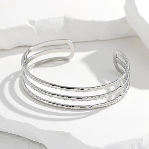 Simple Open Geometric Line Titanium Steel Bracelet For Women With Electroplating Treatment