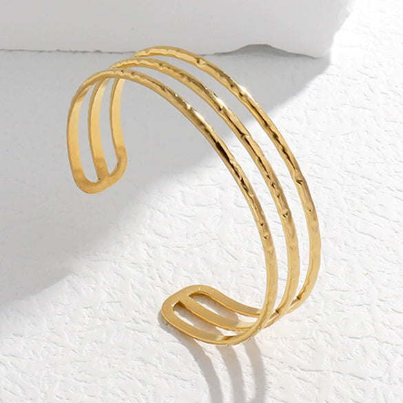 Simple Open Geometric Line Titanium Steel Bracelet For Women With Electroplating Treatment