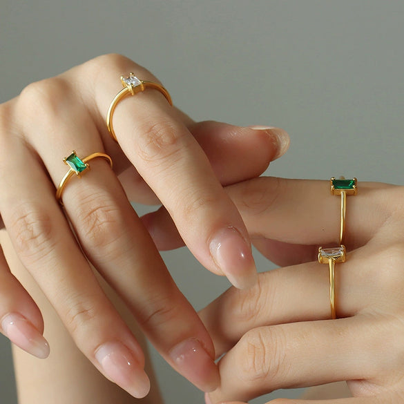Simple Plain Square Finger Ring Inlaid With White And Green Zircon Fadeless Niche Design Titanium Steel Electroplating For Women