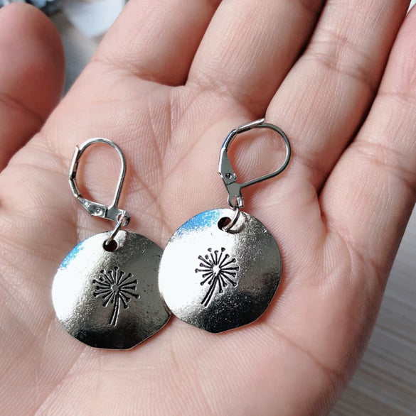 Simple Retro Dandelion Women's Alloy Earrings With Geometric Pattern And Electroplating Treatment