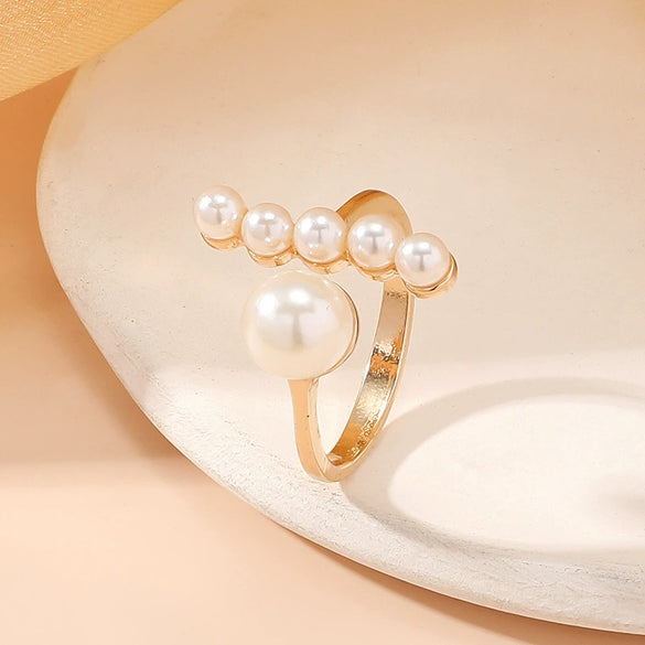 Simple Retro Geometric Pearl Open Ring In Alloy With Pearl Inlay Fashion Adjustable Unisex Statement Ring