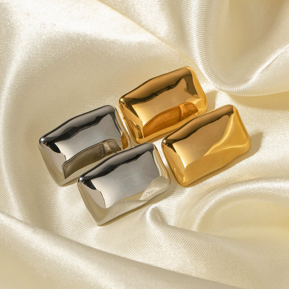 Simple Retro Rectangular Women's Earrings In Stainless Steel With Geometric Pattern And Electroplating