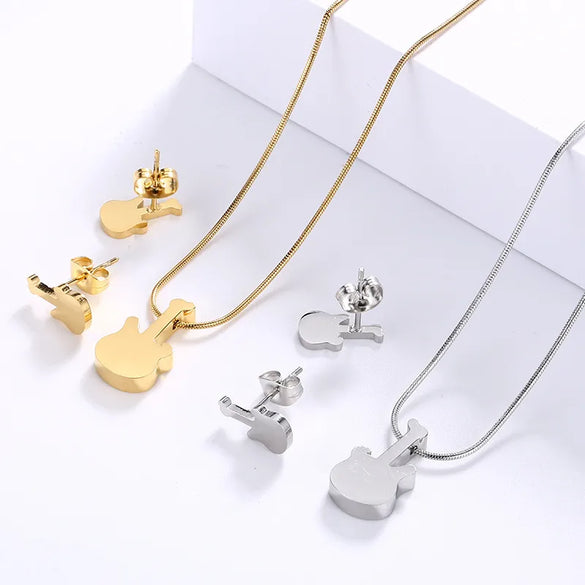 Titanium Steel 18K Gold Plated Fashion No Inlaid