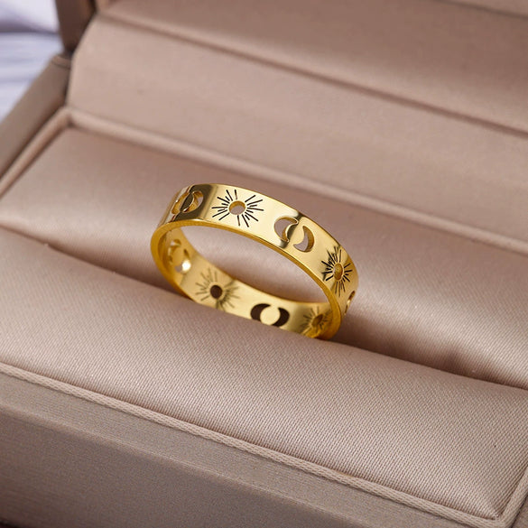 Simple Stainless Steel Hollow Sun Moon Ring With Geometric Styling 18K Goldplated For Couples