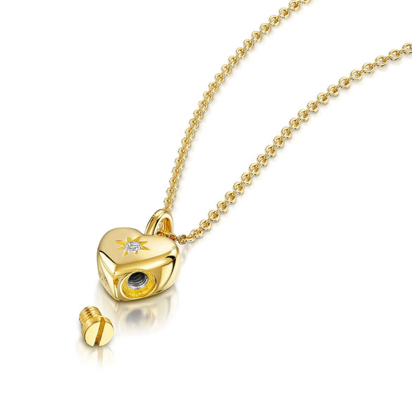 Simple Stainless Steel Necklace With Heart Shape Pendant And Electroplating
