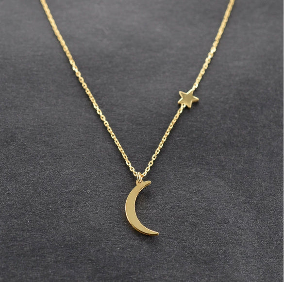 Simple Star Moon Allmatch Pendant Necklace For Women Short Clavicle Chain Alloy Electroplated