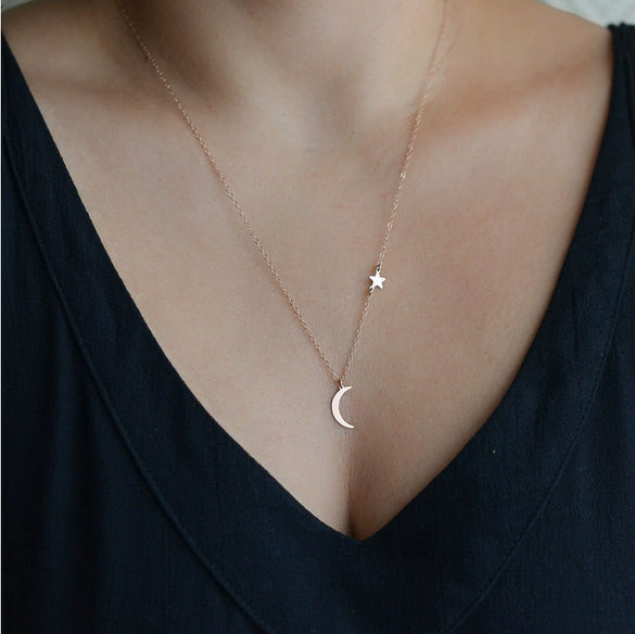 Simple Star Moon Allmatch Pendant Necklace For Women Short Clavicle Chain Alloy Electroplated