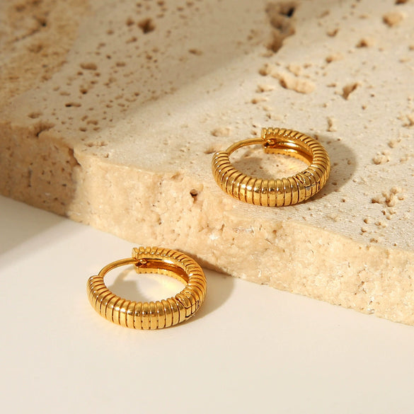 Simple Stripe Touch Buckle Titanium Steel Earrings With Pvd Furnace Real Gold Electroplating