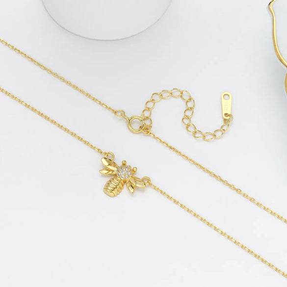 Simple Style Bee Sterling Silver Inlay Zircon Pendant Necklace