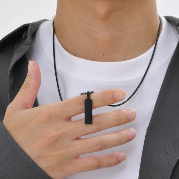 Simple Style Classic Style Solid Color 304 Stainless Steel Polishing 18K Gold Plated Men'S Pendant Necklace