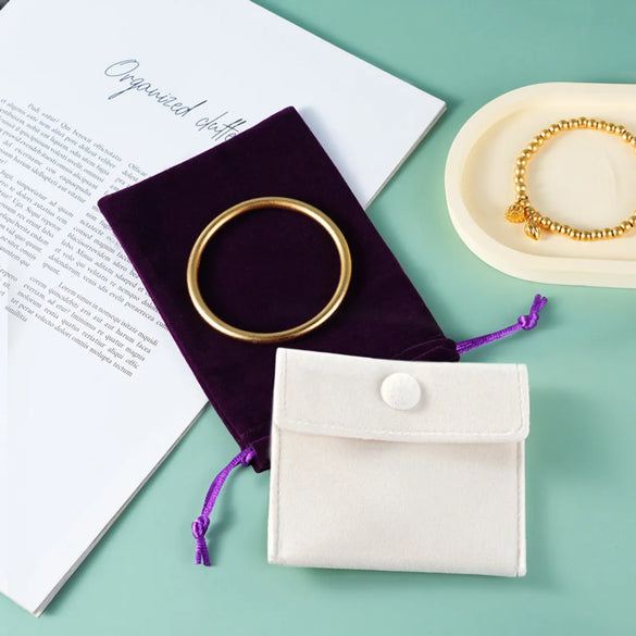 Simple Style Classic Style Solid Color Flannel Jewelry Packaging Bags