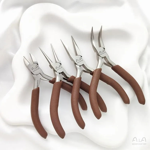 Simple Style Color Block Carbon Steel Jewelry Accessories