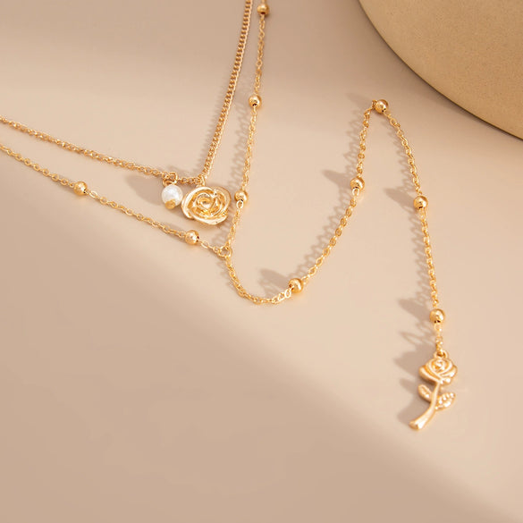 Simple Style Flower Geometric Alloy Pendant Copperclad Iron Chain Imitation Pearl Long Clavicle Necklace With Electroplating