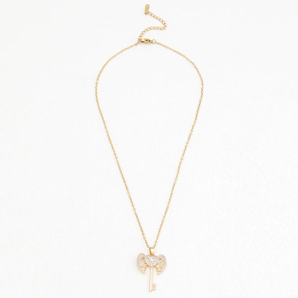 Wholesale Simple Style Heart Shape Key Stainless Steel Copper Enamel Plating Inlay Zircon Pendant Necklace