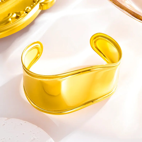 Simple Style Solid Color 304 Stainless Steel 18K Gold Plated Bangle In Bulk