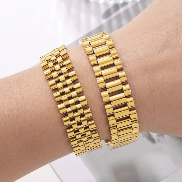 Simple Style Solid Color Titanium Steel Plating 18k Gold Plated Men'S Bangle