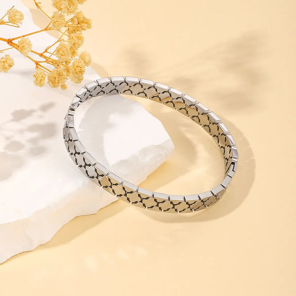 Simple Style Solid Color 304 Stainless Steel 18K Gold Plated Zircon Bangle In Bulk