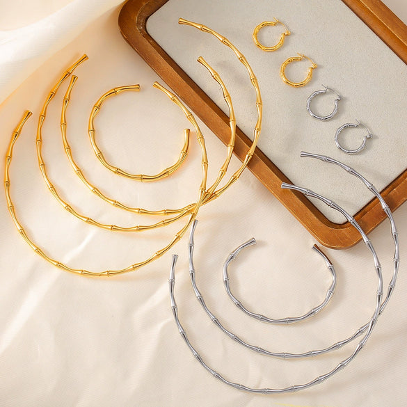 Simple Thin Bamboo Opening Necklace Bracelet Earrings Set In Titanium Steel With Slub Pattern And 18K Gold Plated Electroplating Unisex