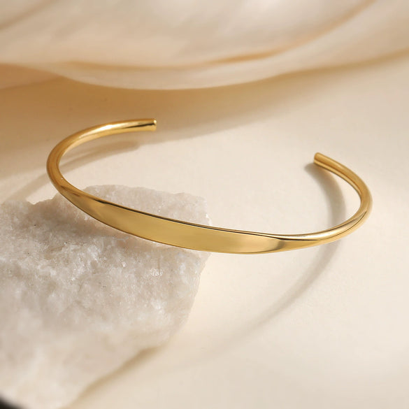 Simple Versatile Retro Cshaped Stainless Steel Electroplated Bracelet For Female