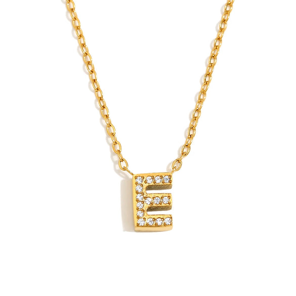 Simple Women's Stainless Steel Plated 18K Gold Letter Pendant Necklace With Electroplating