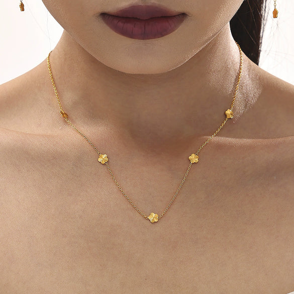 Small Flower Tassel Earrings And Clavicle Chain Set Stainless Steel Pvd Plated Light Luxury Plant Flower Pattern Jewelry For Women