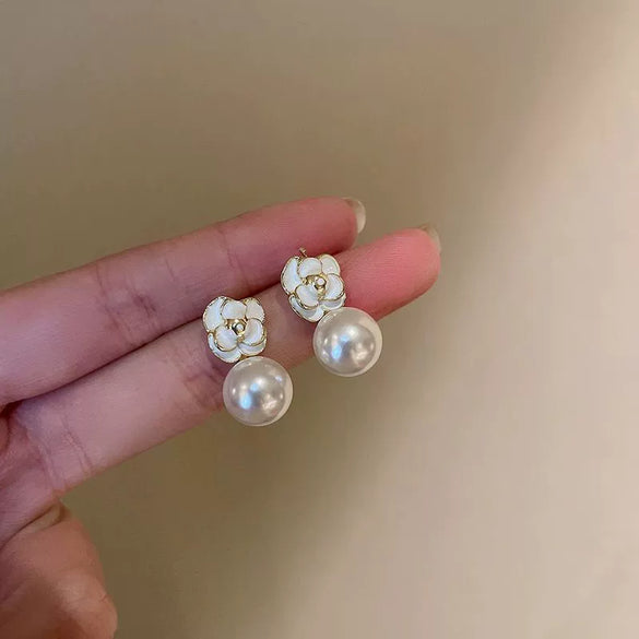 Small Fresh Flower Butterfly Resin Plastic Handmade Earrings For Women
