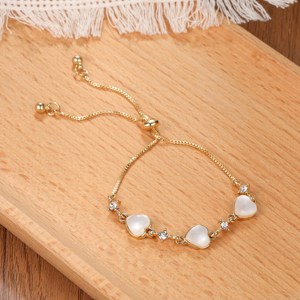 Small Fresh Opal Diamond Embedded Love Heart Shaped Zinc Alloy Pull Adjustable Bracelet For Women