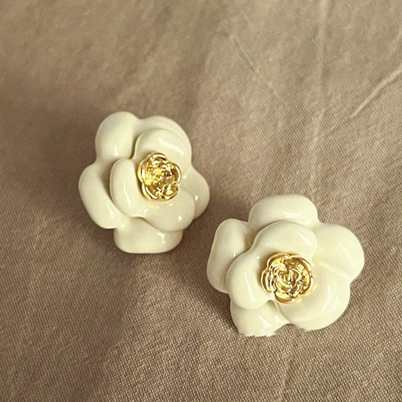 Small Fresh Sweet Flower Fabric Earrings With Electroplating Treatment