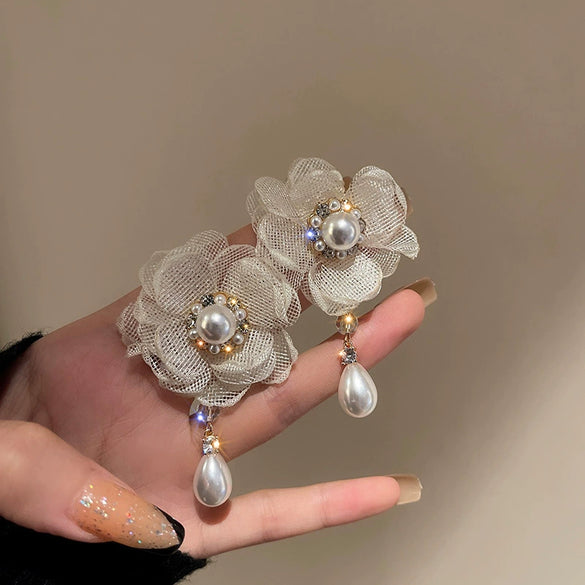 Small Fresh Sweet Flower Fabric Earrings With Electroplating Treatment