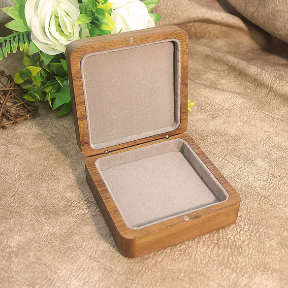 Solid Wood Black Walnut Jewelry Gift Box Wooden Bracelet And Necklace Packaging Box With Buckle Closure